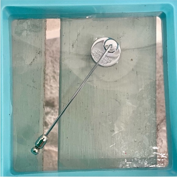 Hermès Silver Logo Stick Pin Vintage Clous de Selle Lapel Pin Brooch - Picture 4 of 5